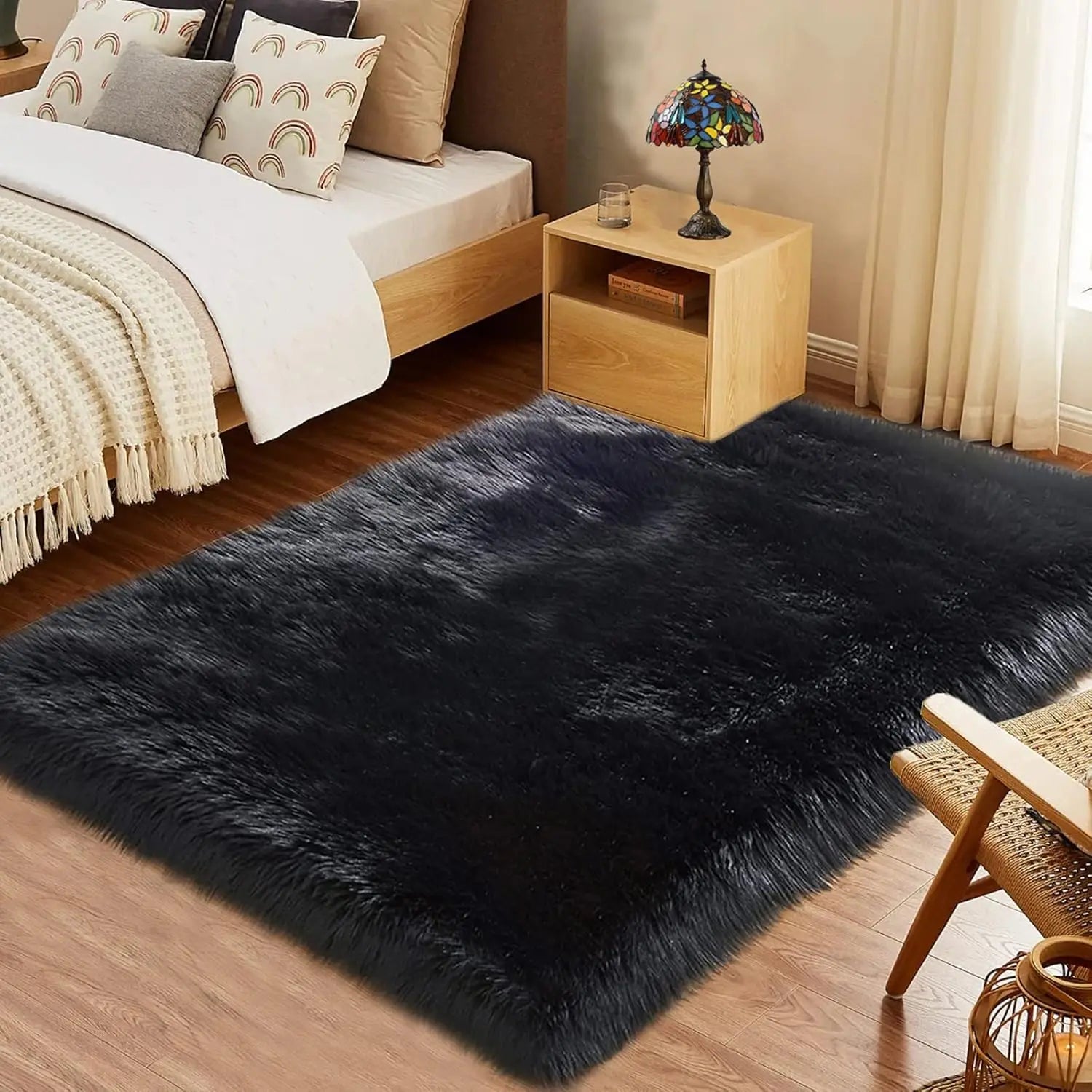 Sheepskin Area Rug Ultra-Soft Faux Fur Shag Carpet (Black)