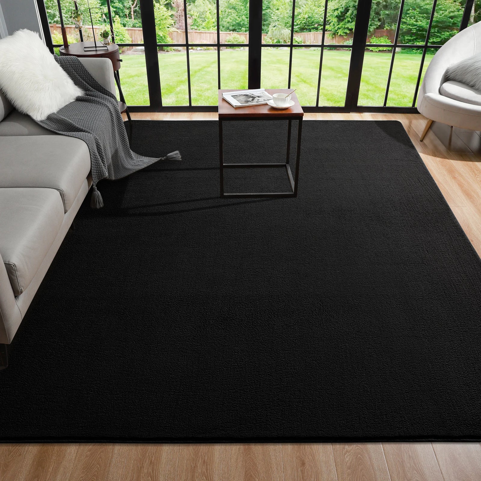 Plush Rug Nonslip Area Carpet Soft for Bedside Room Mat (Black)
