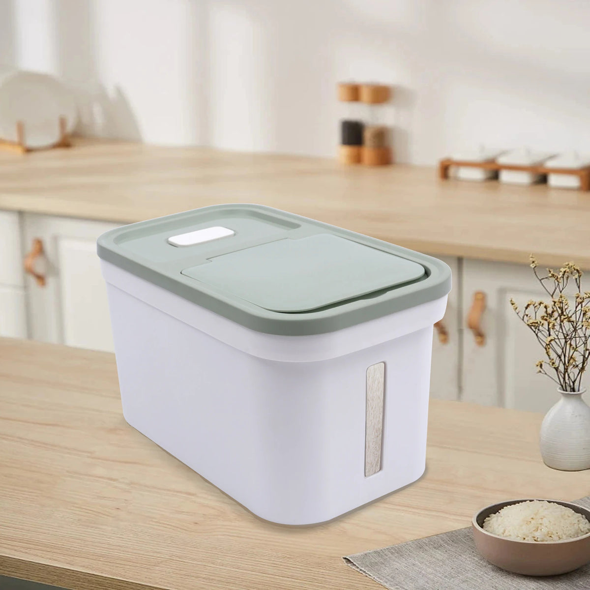 Airtight Rice Storage Container 22 Lbs Food-Grade PP Grain Dispenser with Measuring Cup for Rice Beans Flour &amp; Dry Food