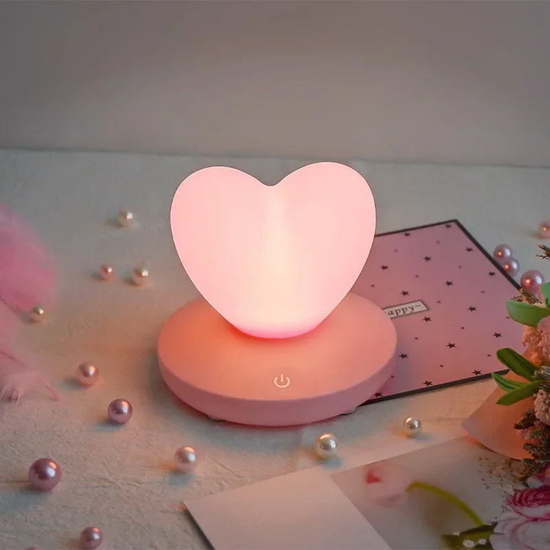 USB Romantic Heart LED Night Light Rechargable Touch Control Table Lamp (Pink)