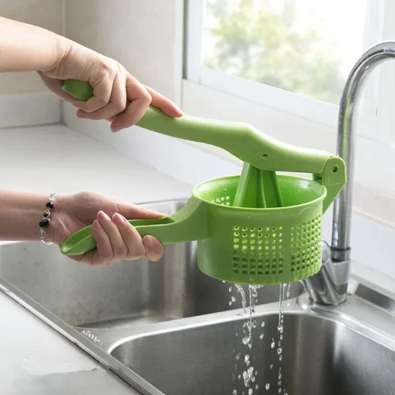 Vegetable Stuffing Squeezer Plastic Handheld Fruits Press