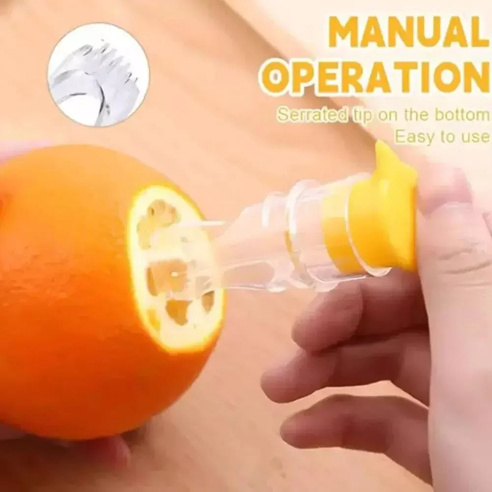 Mini Plastic Manual Citrus Juicer Orange Squeezer Easy Juice Extractor