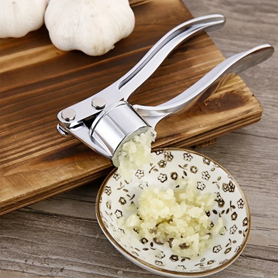Heavy Duty Garlic Press Multi-Tool – 18cm Aluminum Garlic Crusher Mincer