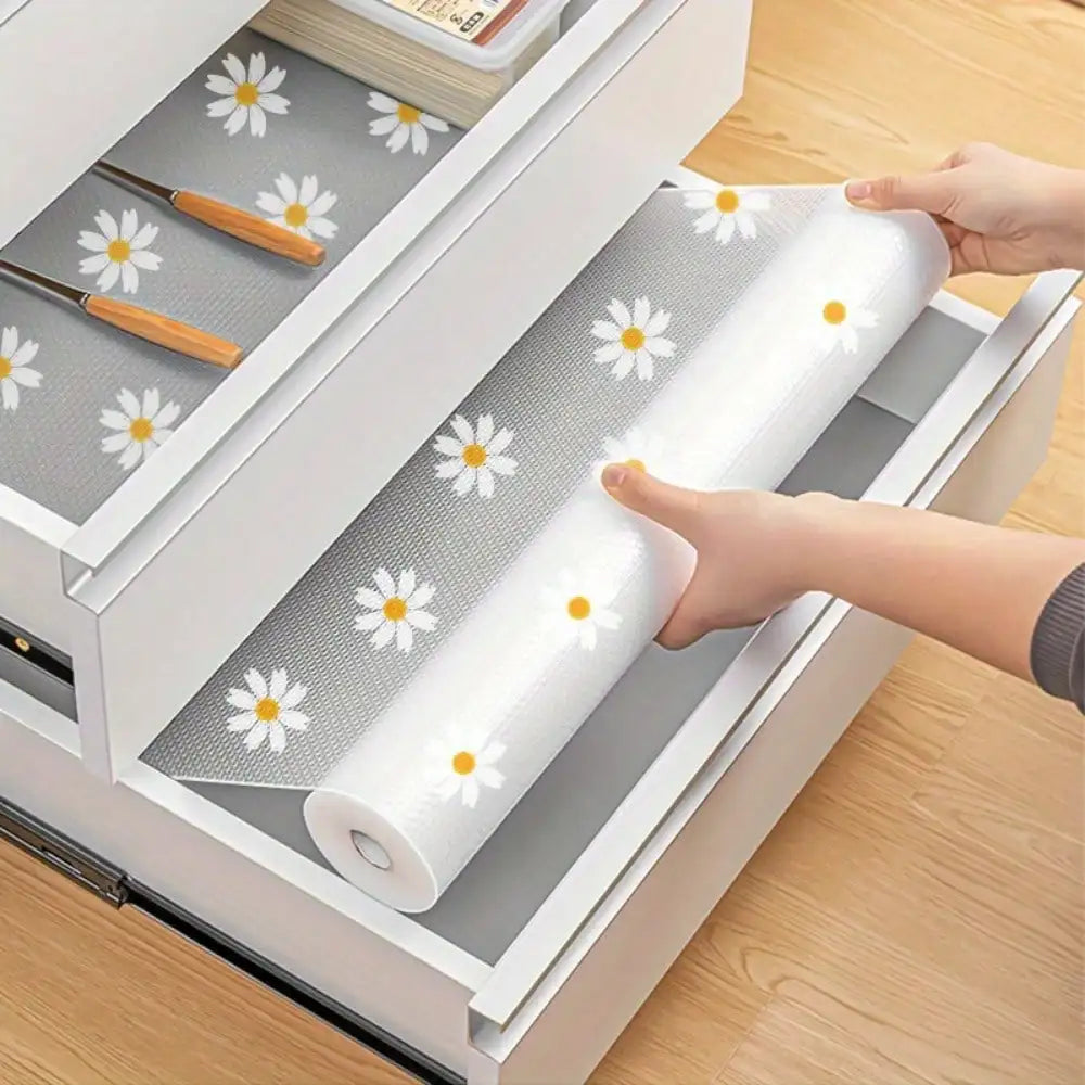 Multipurpose Non-Slip Shelf Liner Roll 118 Inch Waterproof Plastic Cabinet Drawer Mat with Charming Daisy Design for Kitchen