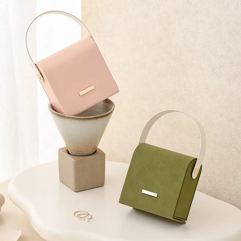 Portable Travel Jewelry Box Mini Storage Case (Green)