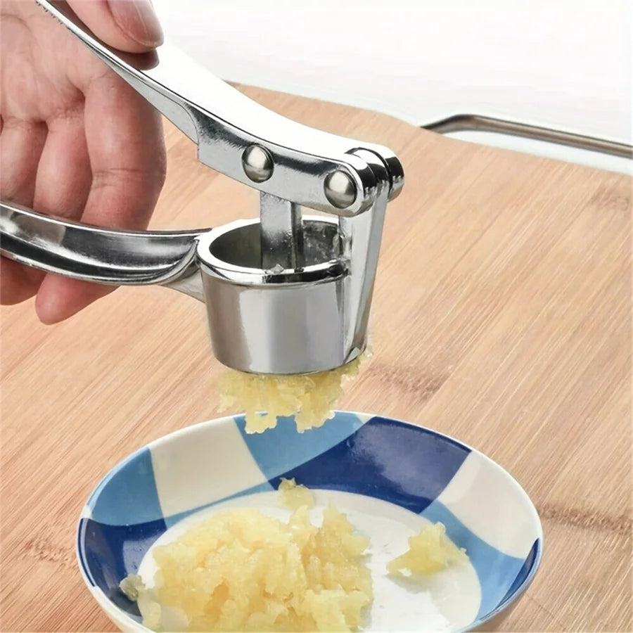 Heavy Duty Garlic Press Multi-Tool – 18cm Aluminum Garlic Crusher Mincer