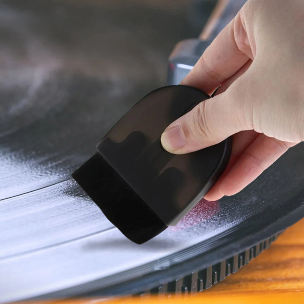 Retractable LP Cleaner Brush for Vinyl Albums