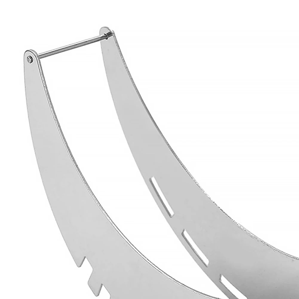 Watermelon Cutter Stainless Steel Artifact Slicer Non-Slip Handle Kitchen Fruit Tool (Green)