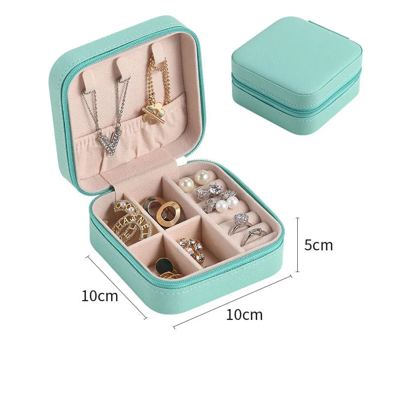 Portable Macaroon Jewelry Box Small Faux Leather Jewelry Case (White)