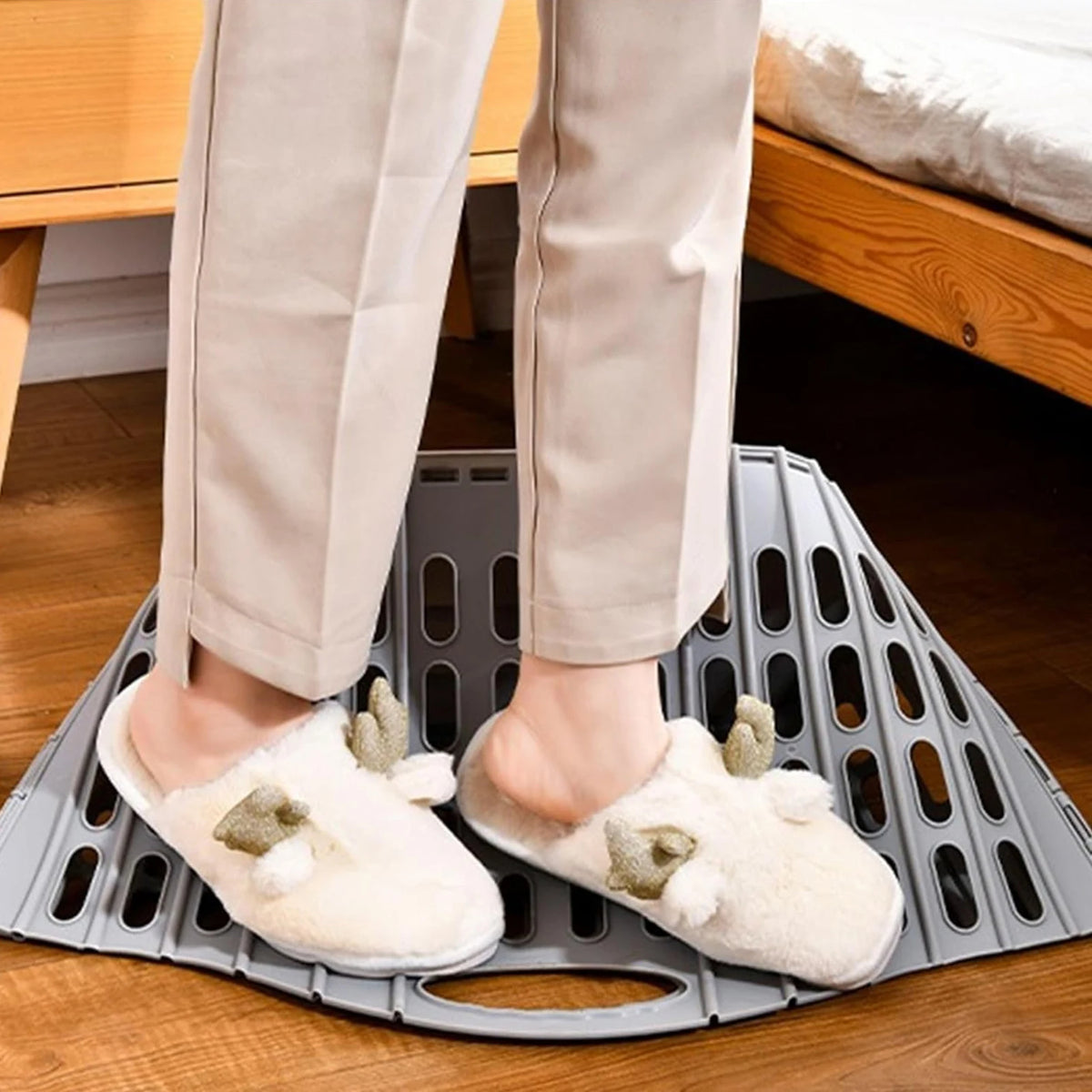 Portable Collapsible Laundry Basket for Space Saving Organizer (Gray)