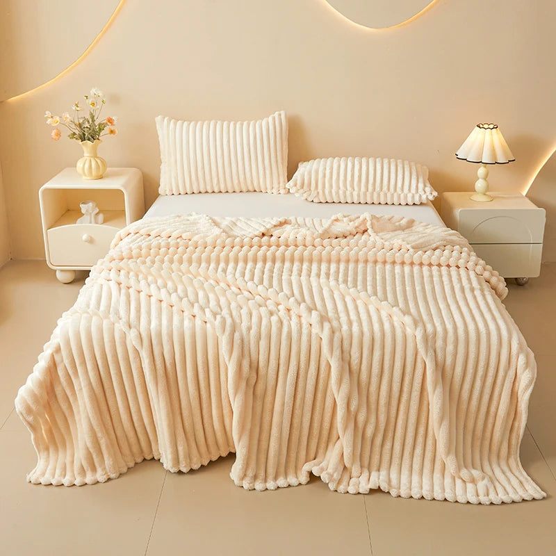 Soft Flannel Throw Blanket for Bedroom &amp; Living Room (Khaki)