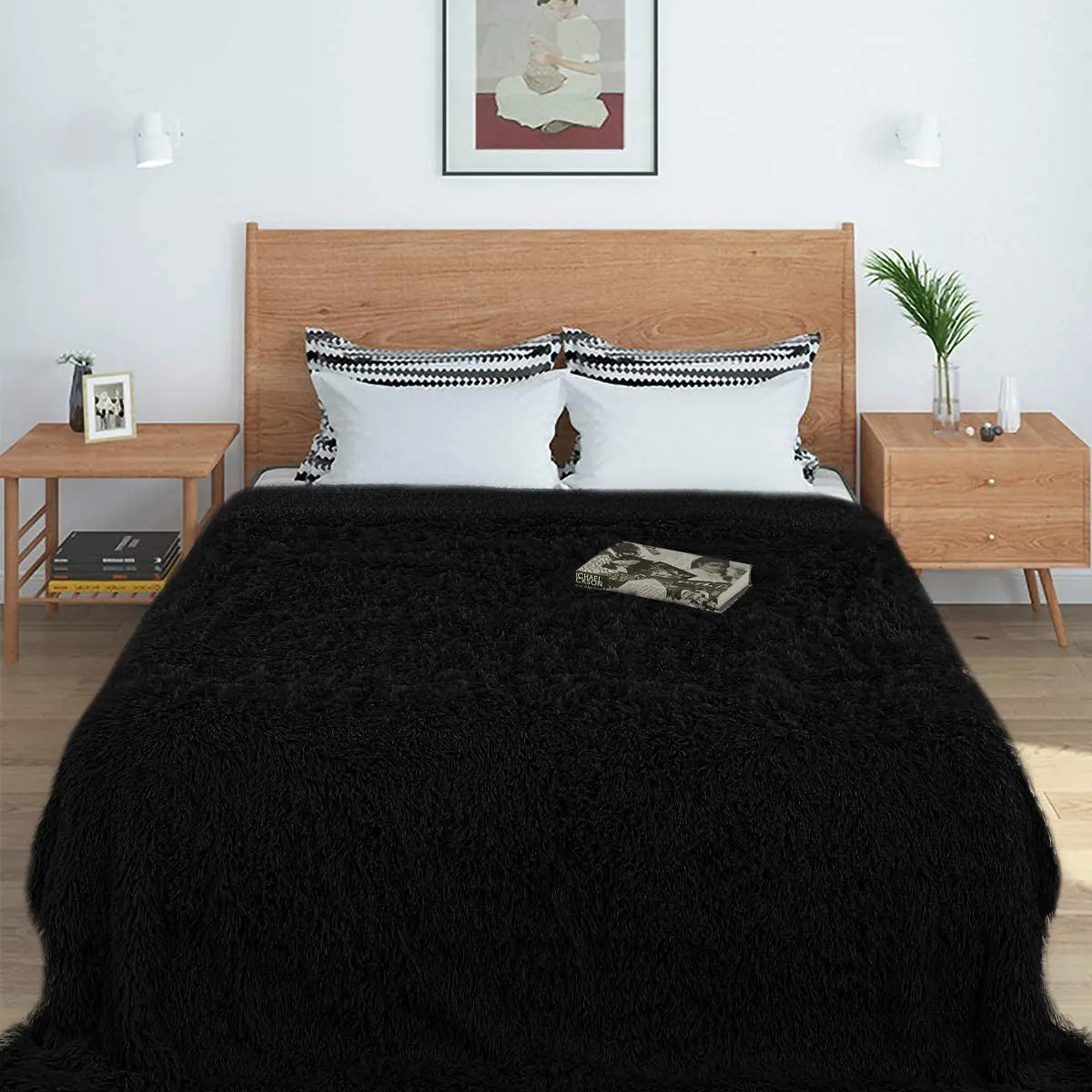 Thickened Fluffy Winter Bedspread &amp; Sofa Throw (Black)