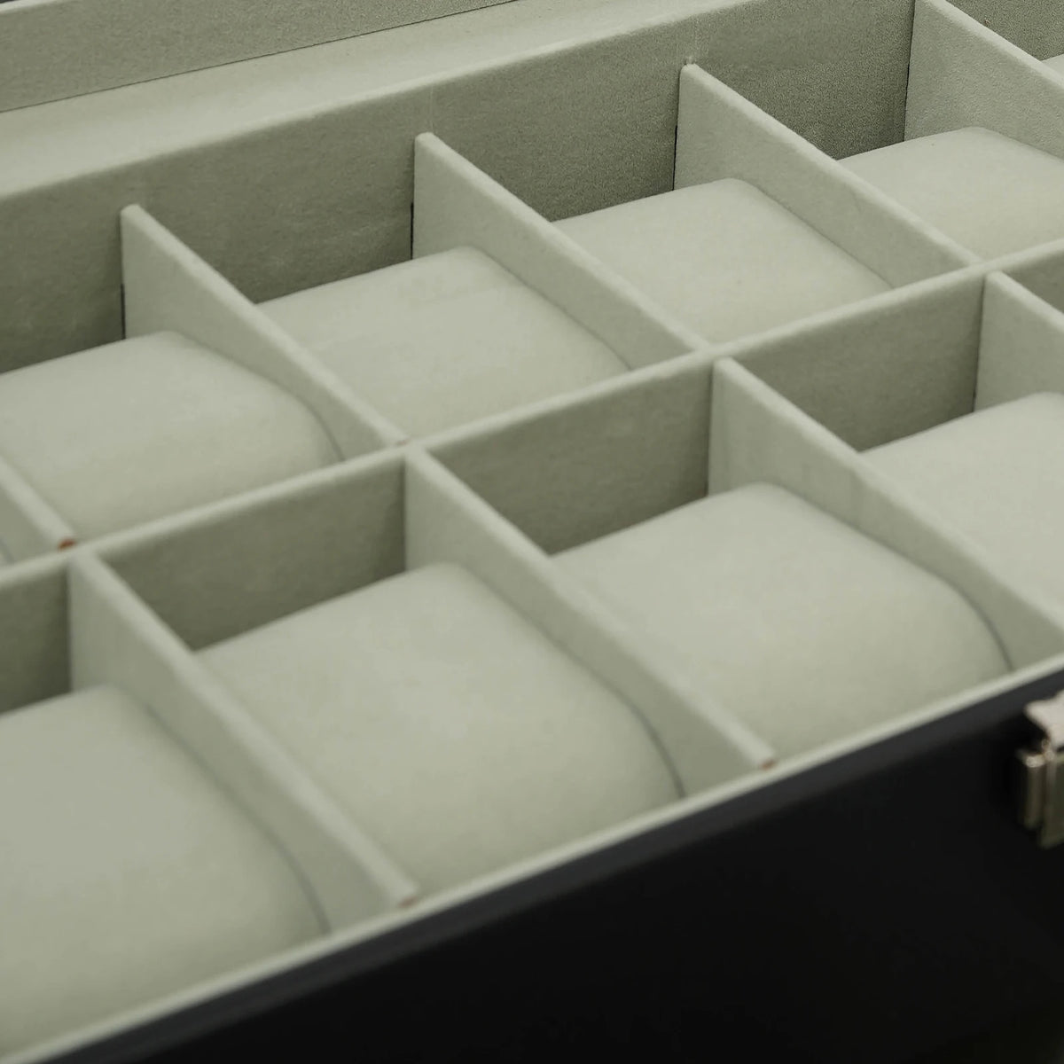 Desktop Jewelry Case with 12 Watch Slots (Black)