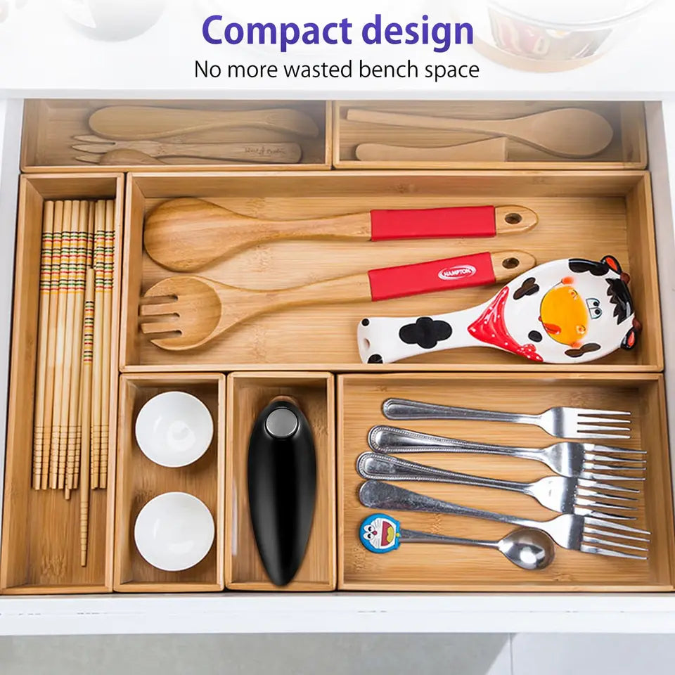 Cordless Electric Can Opener – Battery-Powered Kitchen Tool for Easy Opening, Home &amp; Camping (Black)