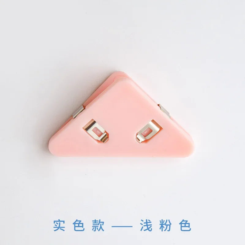 Triangle Paper Clips 10PCS Office Desk Organizer (Multicolor)