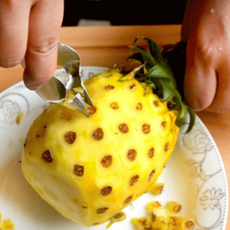 Stainless Steel Strawberry Peeler, Pineapple Corer &amp; Slicer – Multifunctional Fruit Prep Kitchen Tool with Clips