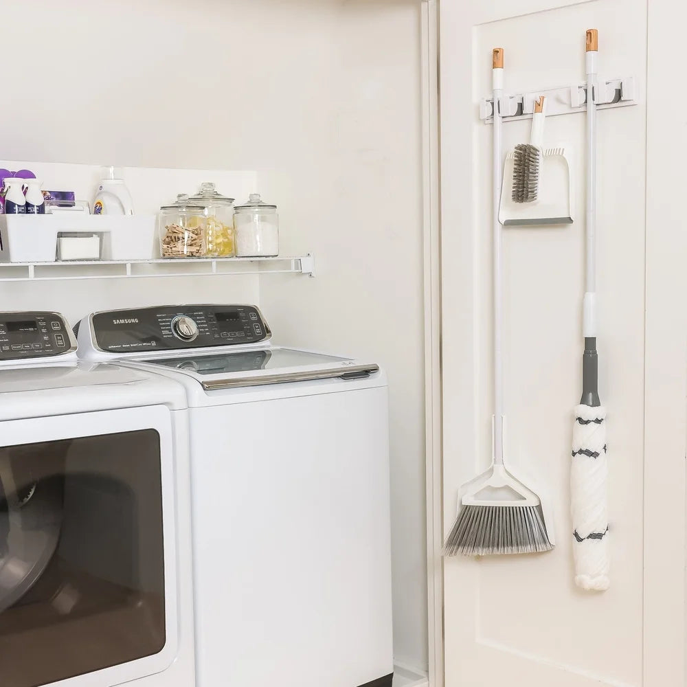 Angled Broom and Dustpan Set – Effective Cleaning Tool with Flagged Bristles