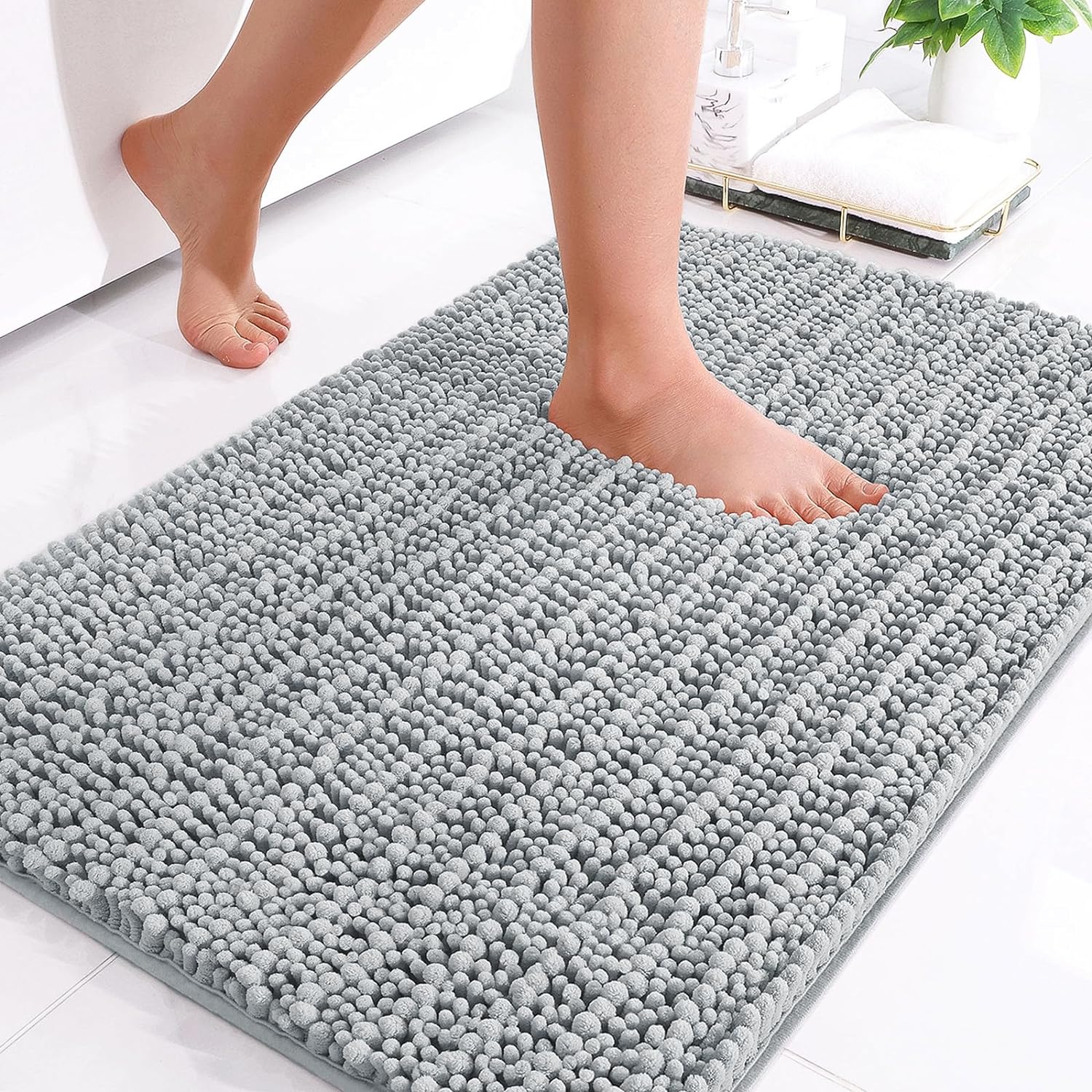 Chenille Bathroom Rug Mat Extra Soft Thick Machine Wash Dry Plush Bath Mats for Bathroom, Shower, and Tub (24"x16", Light Grey)