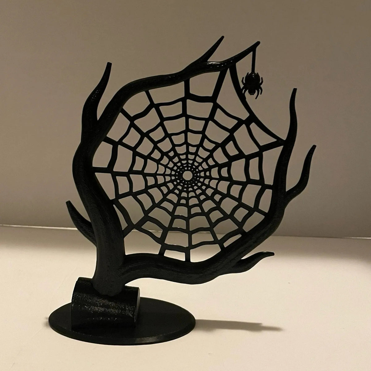 Gothic Spiderweb Jewelry Holder – Black Tree-Shaped Jewelry Display Stand for Halloween