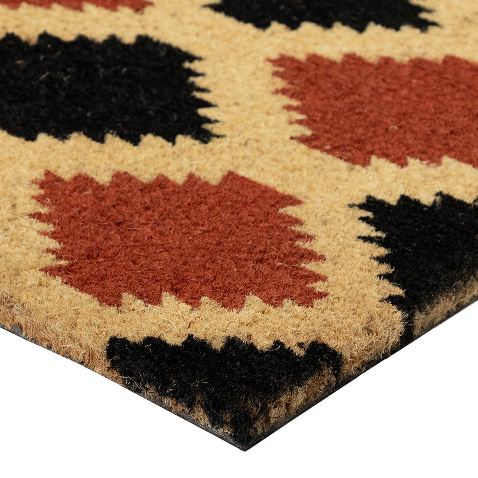 Diamond Pattern with Cream Accent Outdoor Mat (18 x 30 Inch)