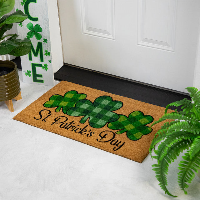 Shamrocks Outdoor Natural Coir Doormat for St. Patrick&#39;s Day (18&quot; x 30&quot;)