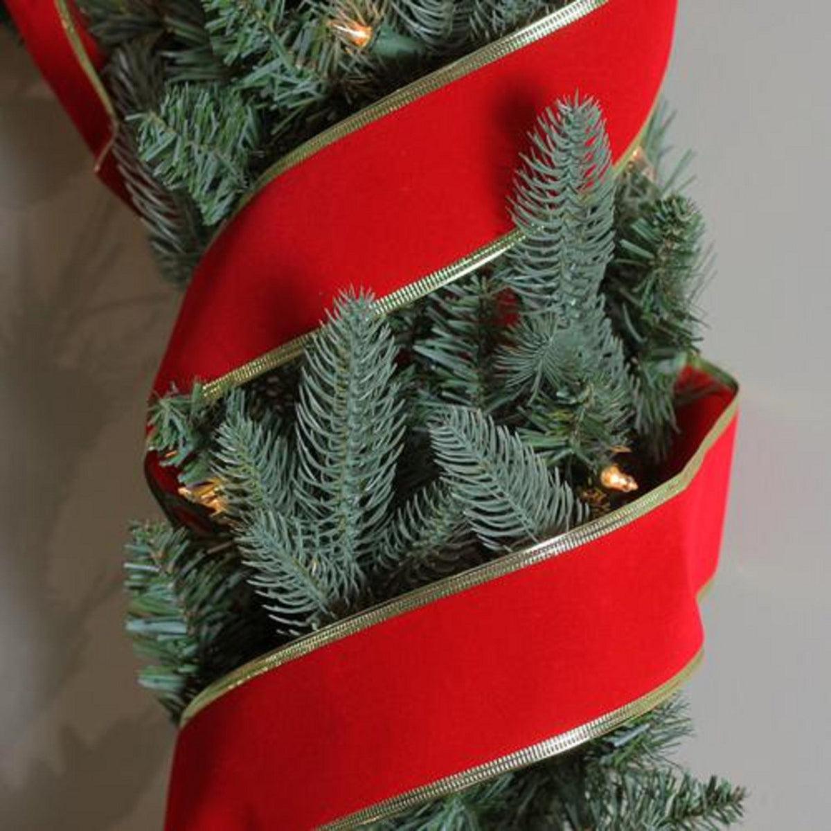 Red and Gold Wired Christmas Craft Ribbon 2.5 x 10 Yards