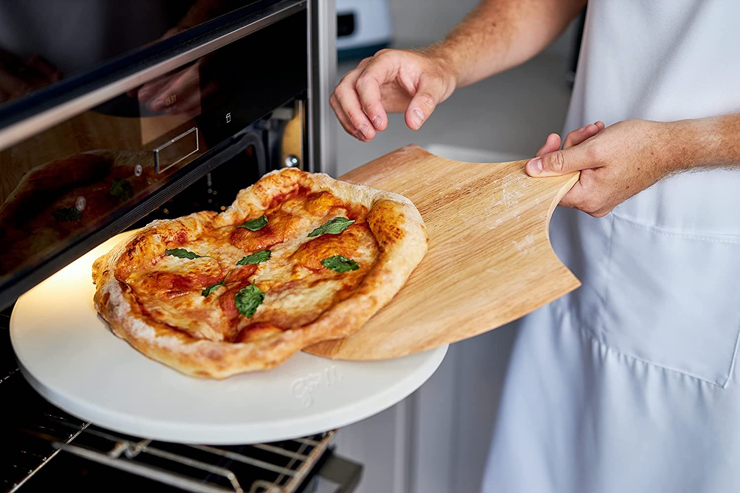 Circular Pizza Stone With Free Wooden Peel Extra Large Round 15" Inches Diameter